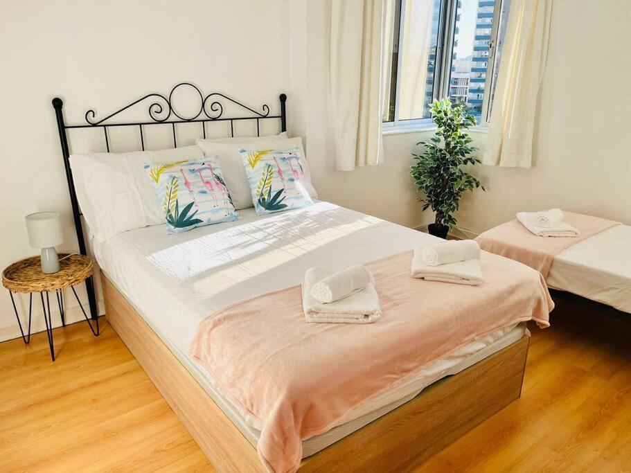 The Rock Retreat - Gibraltar Appartement Buitenkant foto
