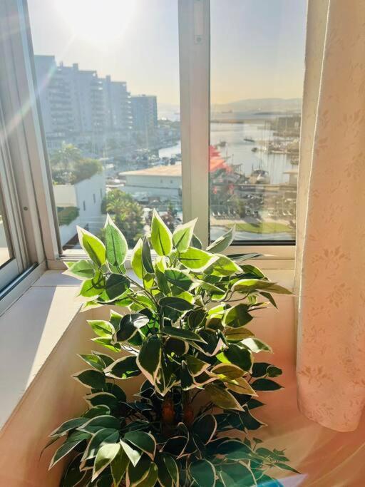 The Rock Retreat - Gibraltar Appartement Buitenkant foto